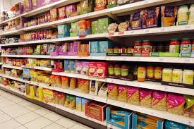 Supermarket vs Superpremium: the Food Debate